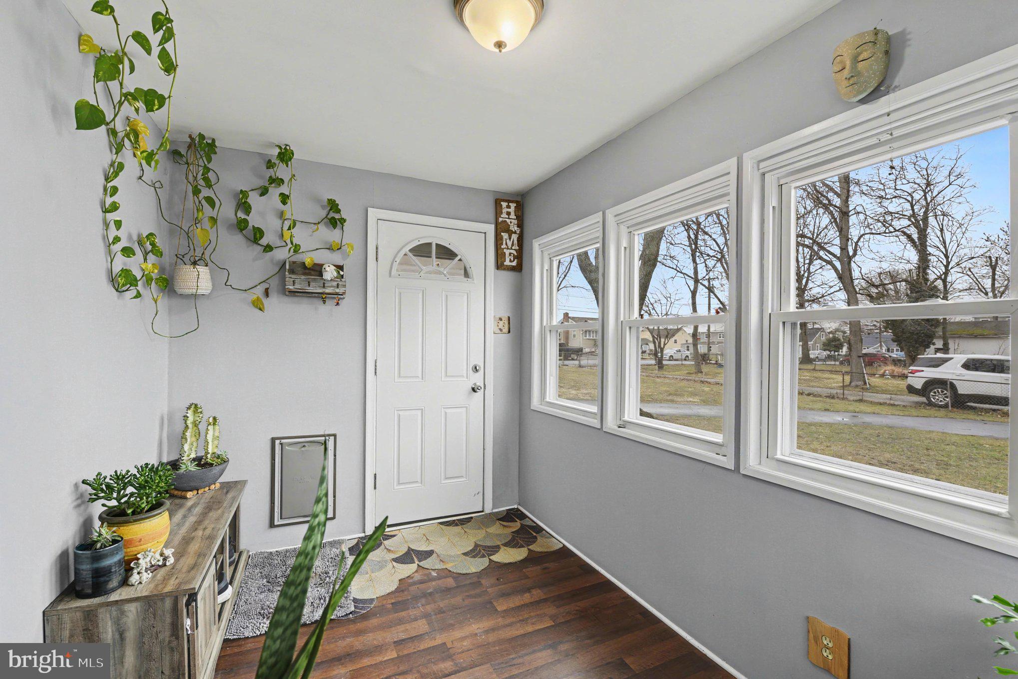 OAKLEIGH BEACH - Residential