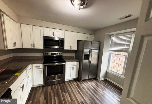 157 VILLA KNOLL COURT