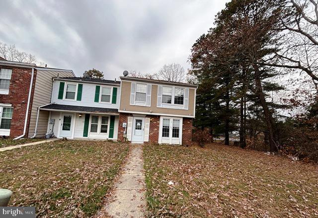 VICTORIA MANOR - Residential