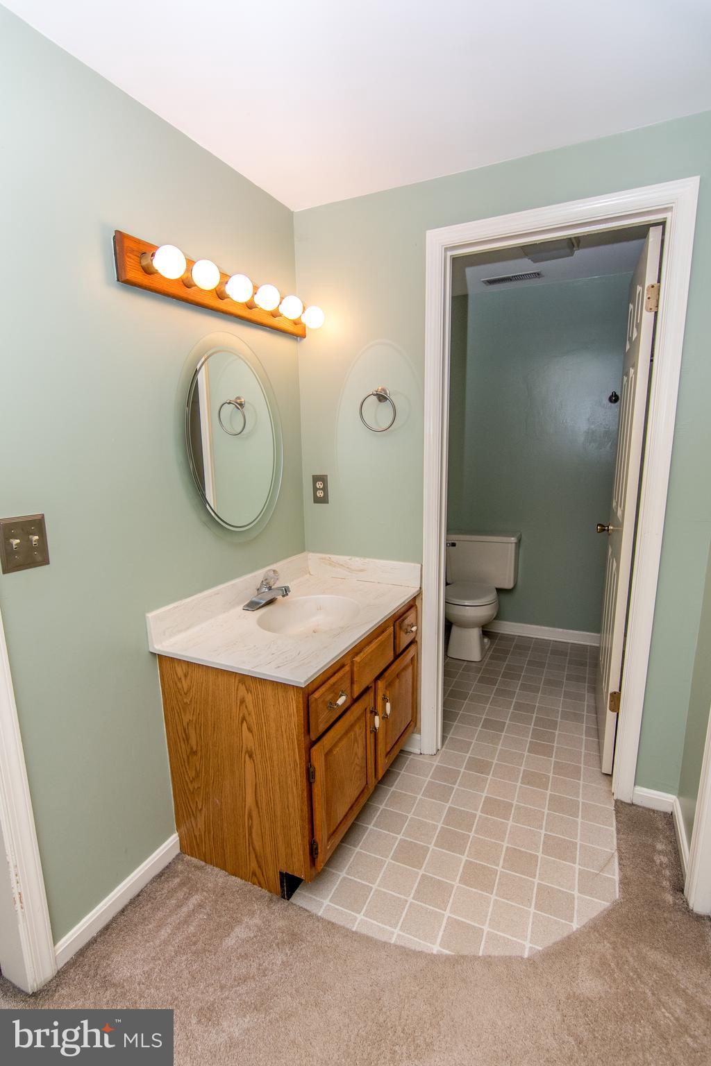 CHESTNUT HILLS - Residential