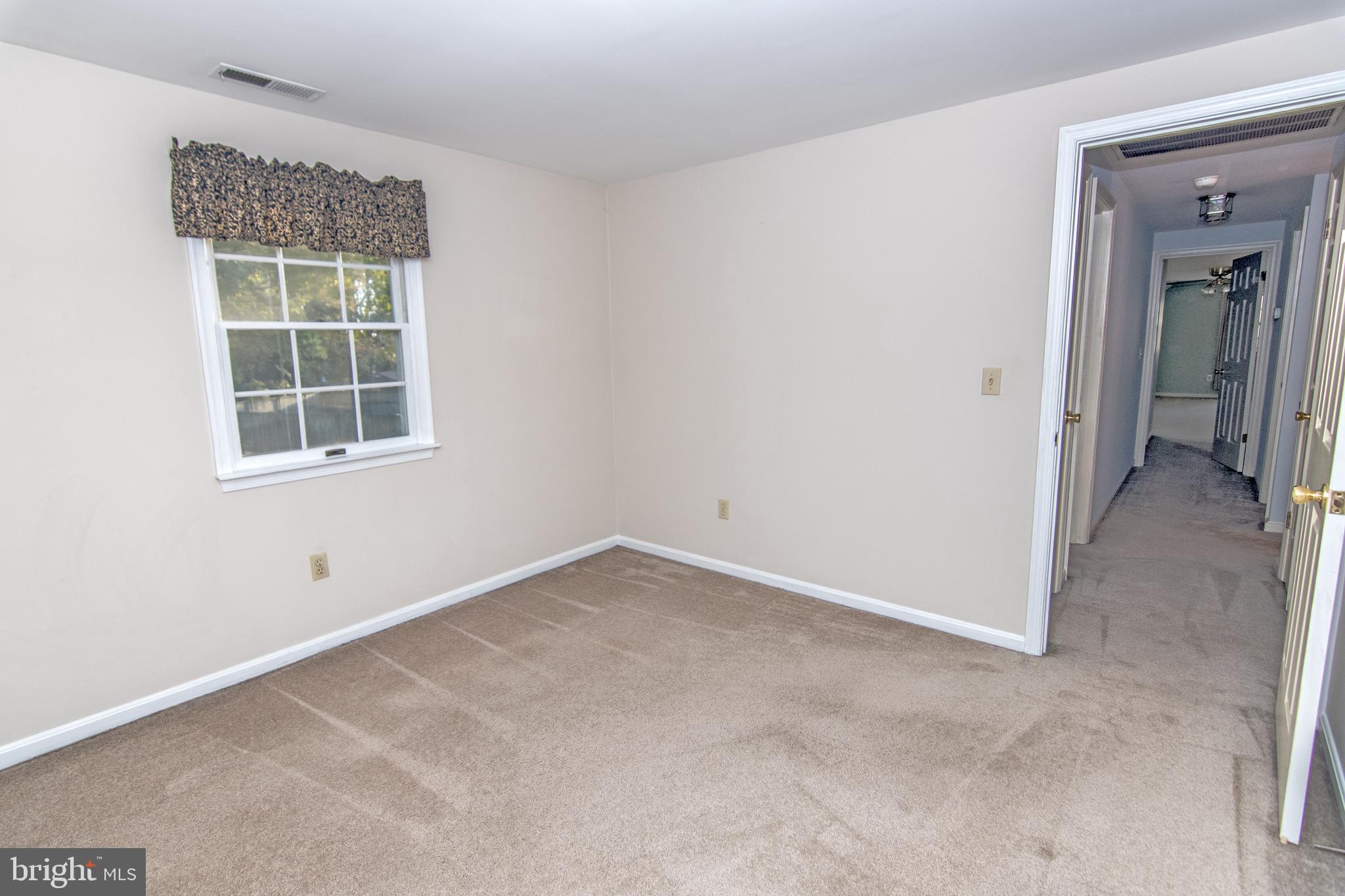 CHESTNUT HILLS - Residential