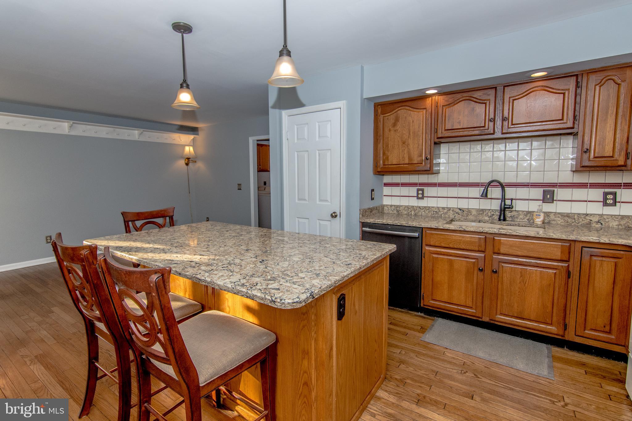 CHESTNUT HILLS - Residential