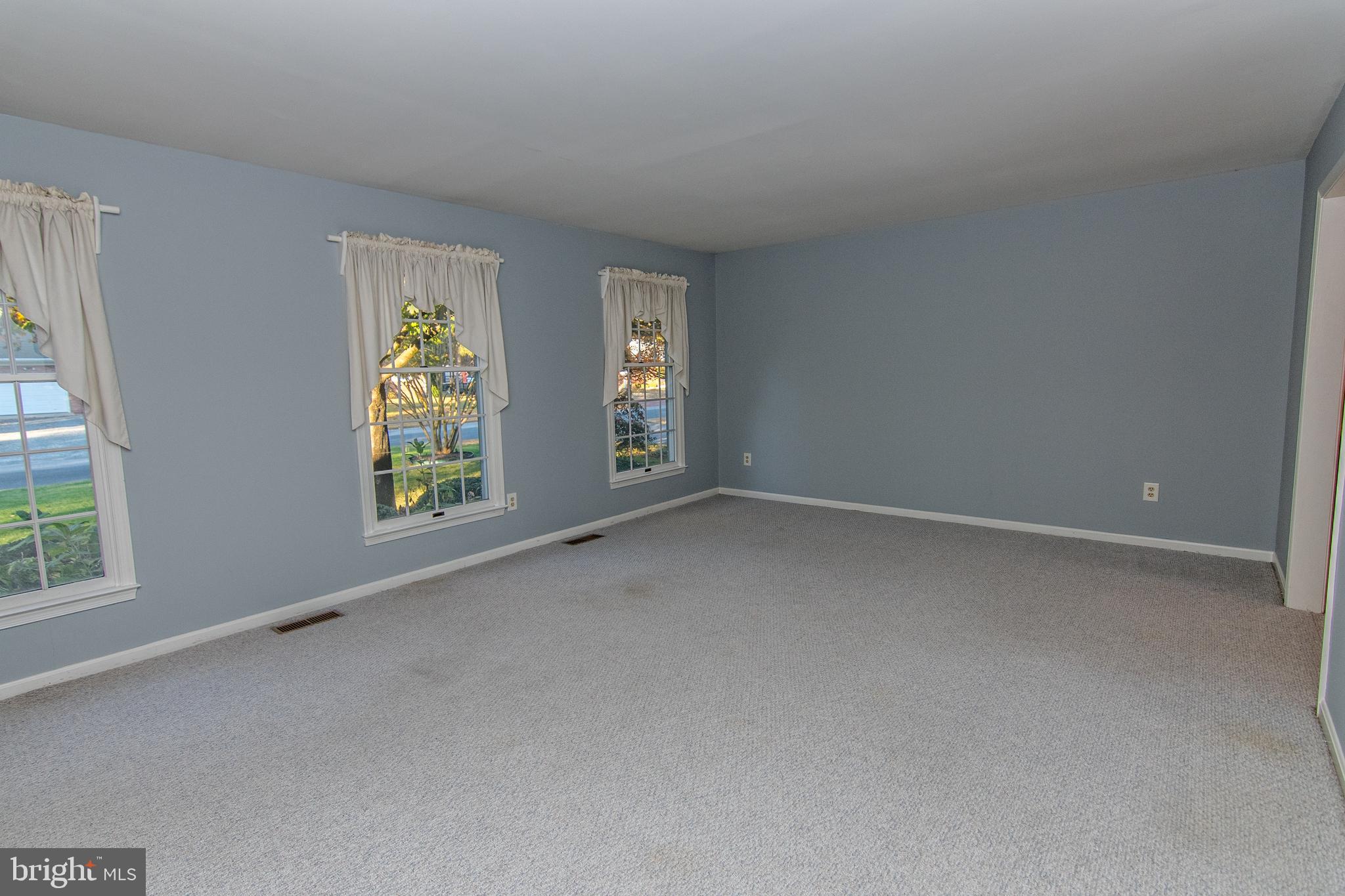 CHESTNUT HILLS - Residential