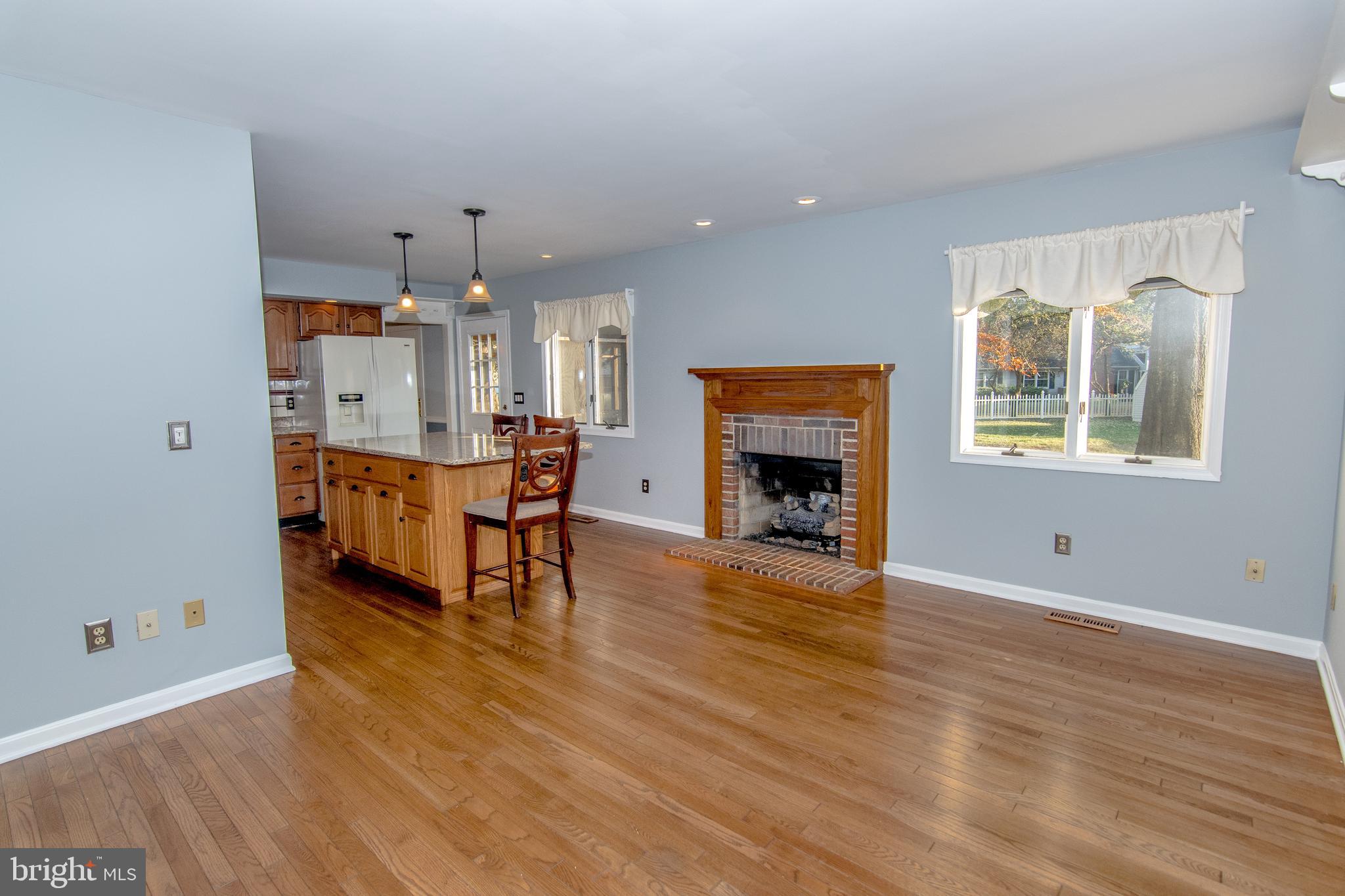 CHESTNUT HILLS - Residential