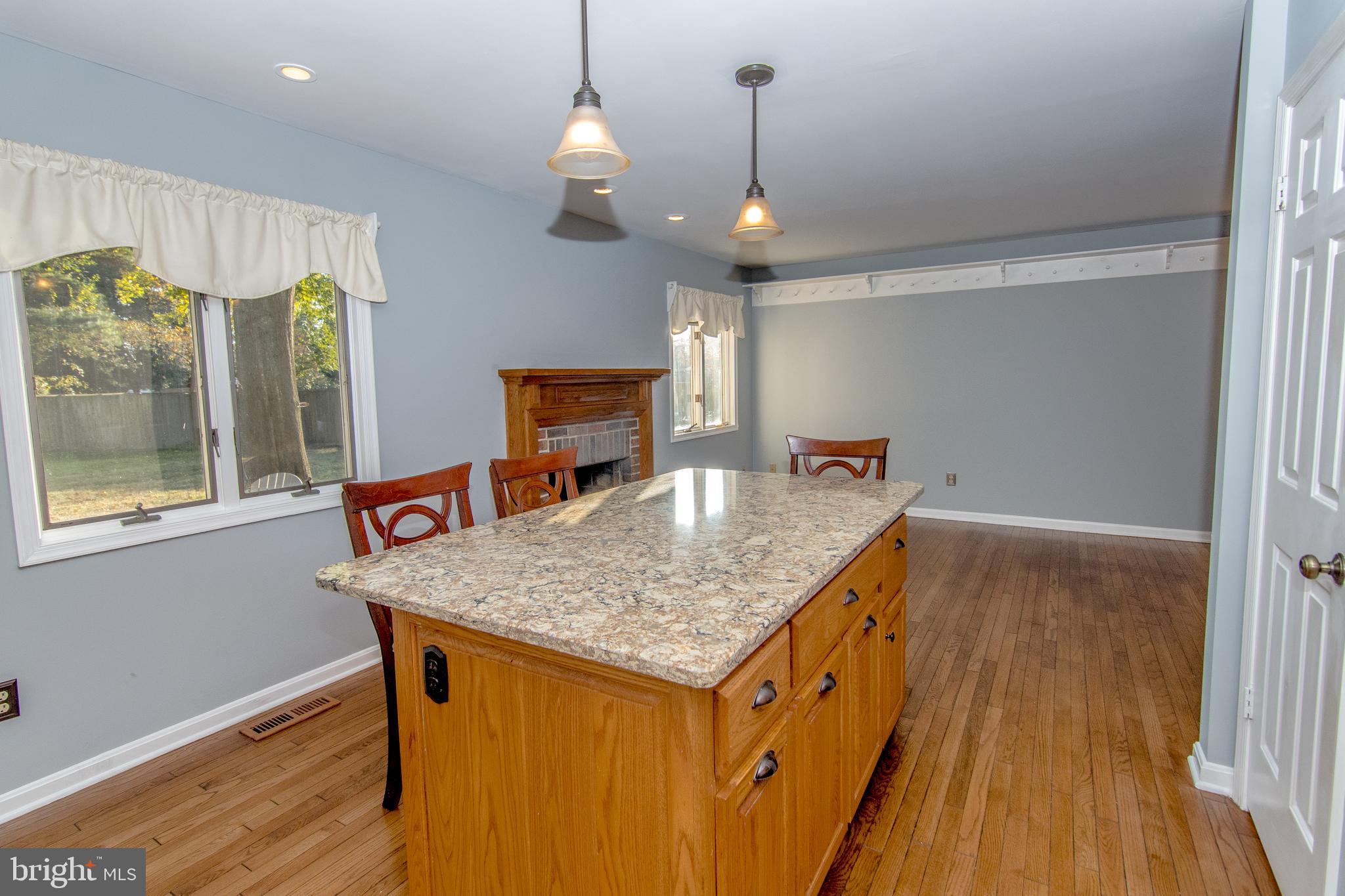 CHESTNUT HILLS - Residential