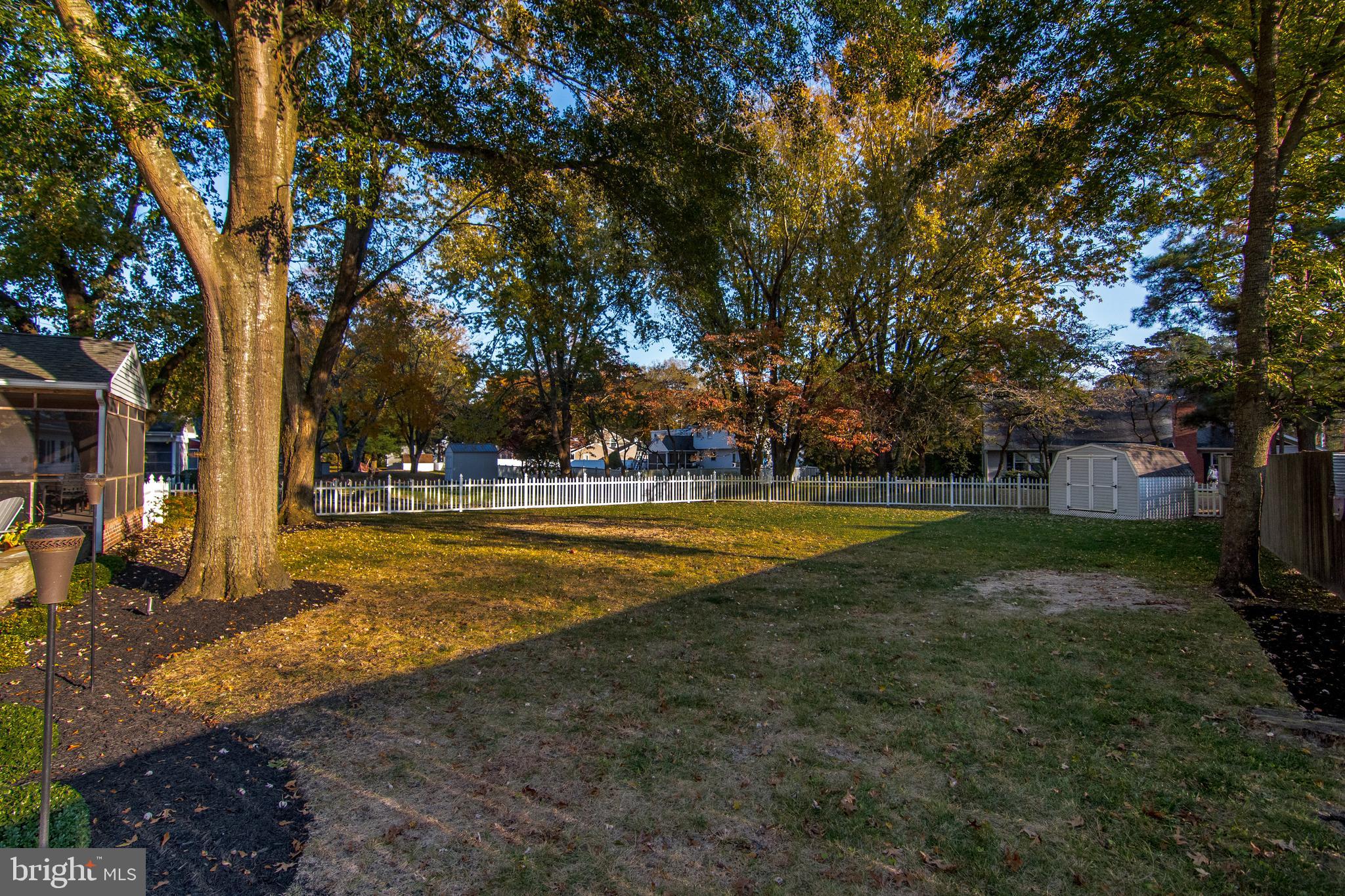 CHESTNUT HILLS - Residential