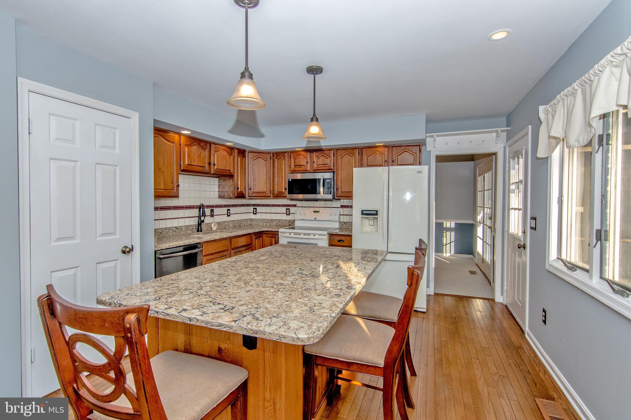 CHESTNUT HILLS - Residential