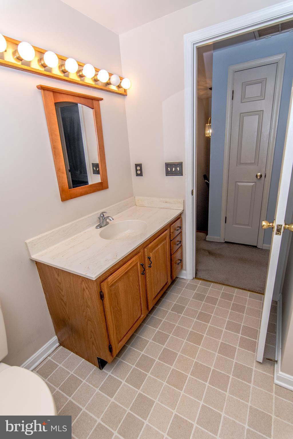 CHESTNUT HILLS - Residential