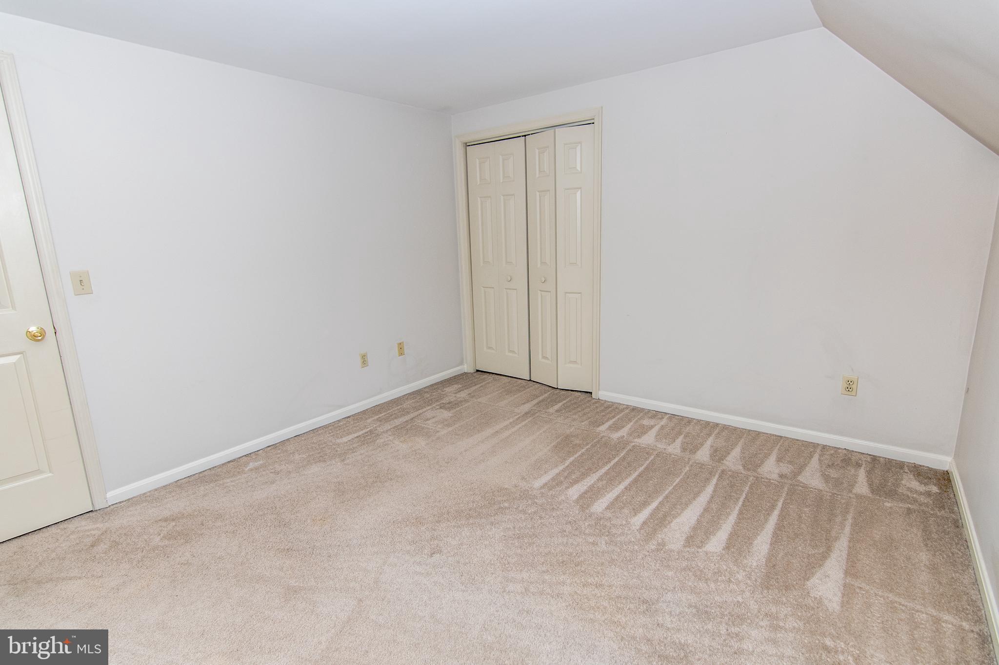 CHESTNUT HILLS - Residential