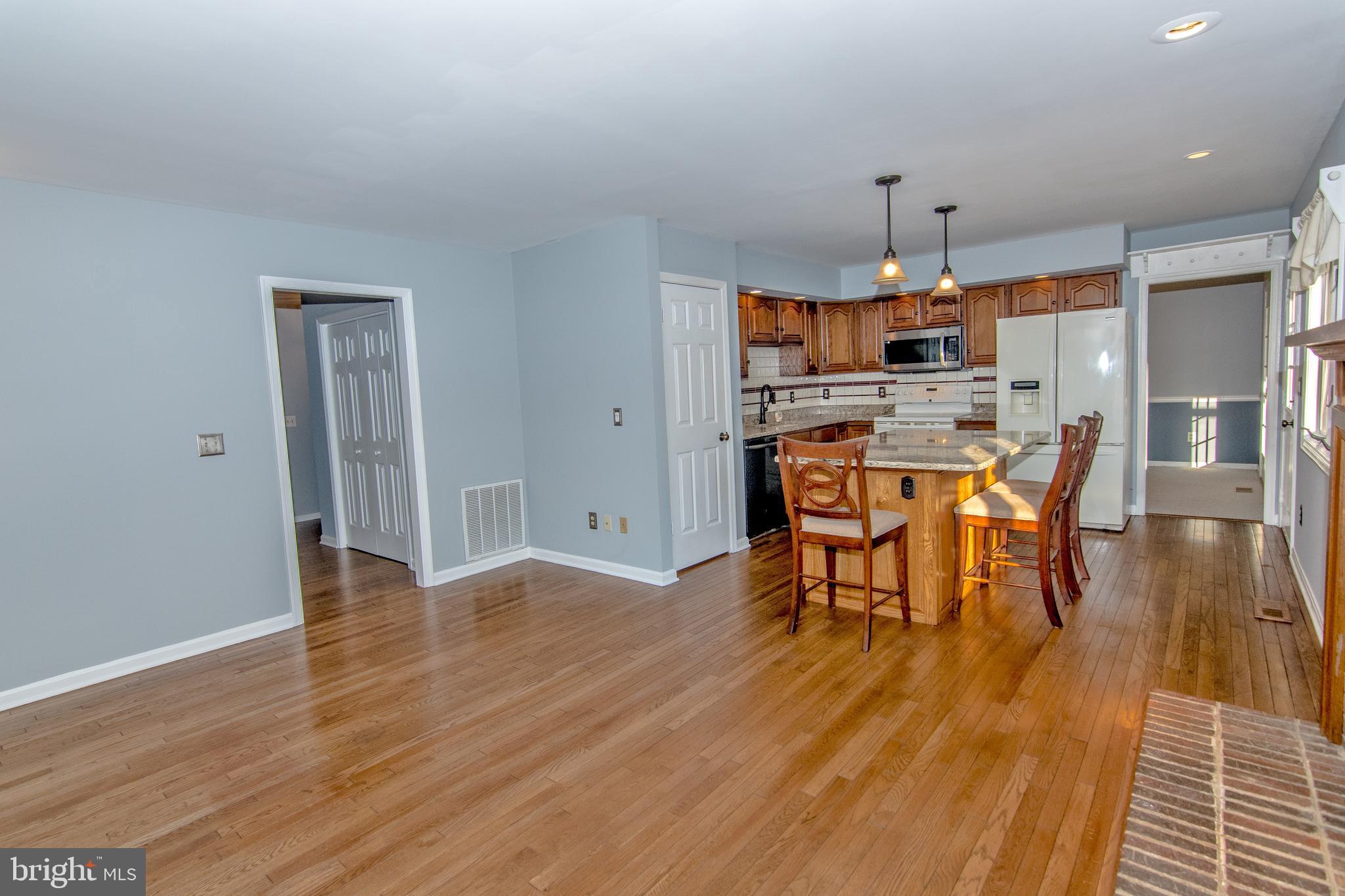 CHESTNUT HILLS - Residential