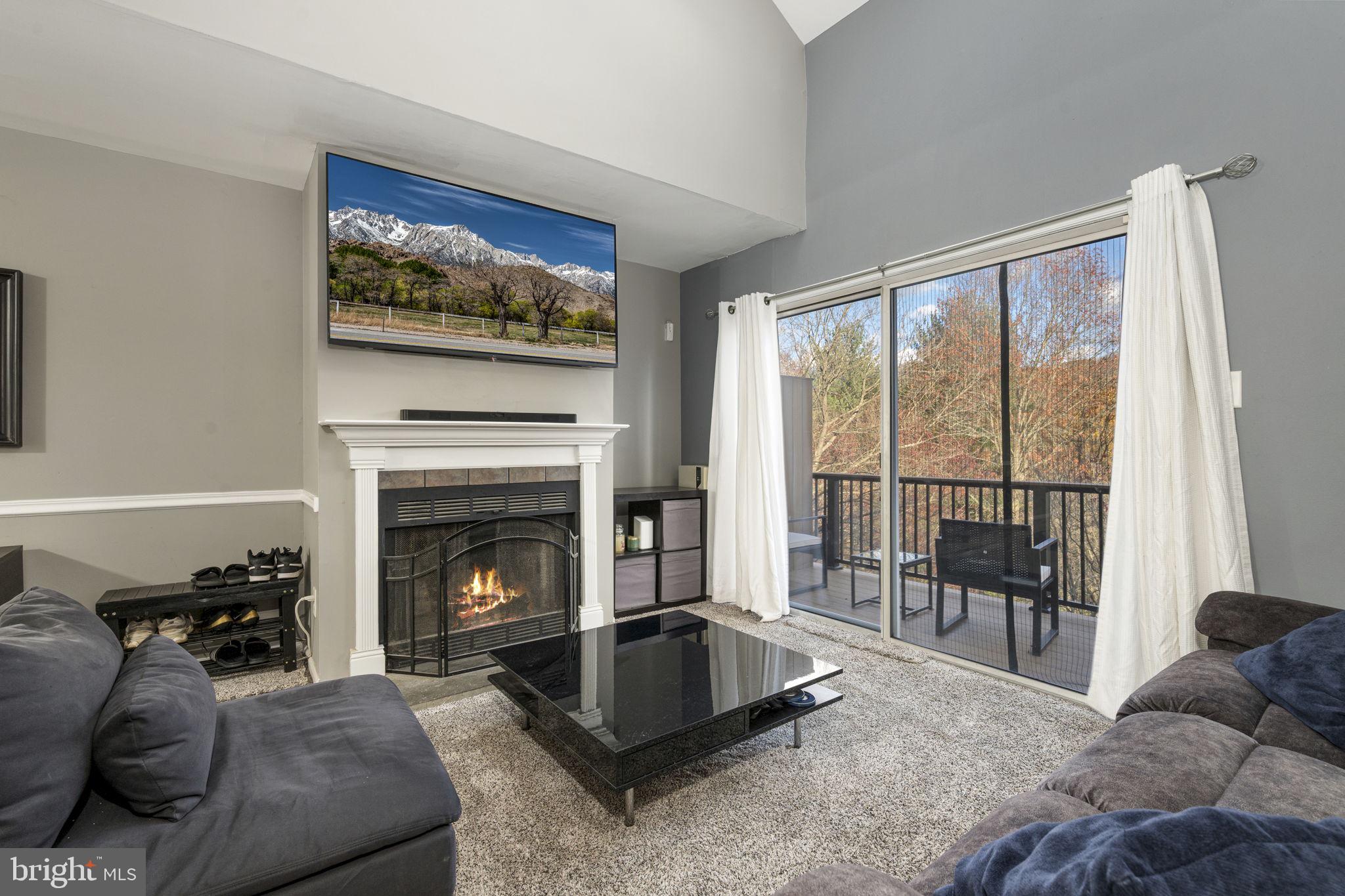 506 EVEREST CIRCLE 506