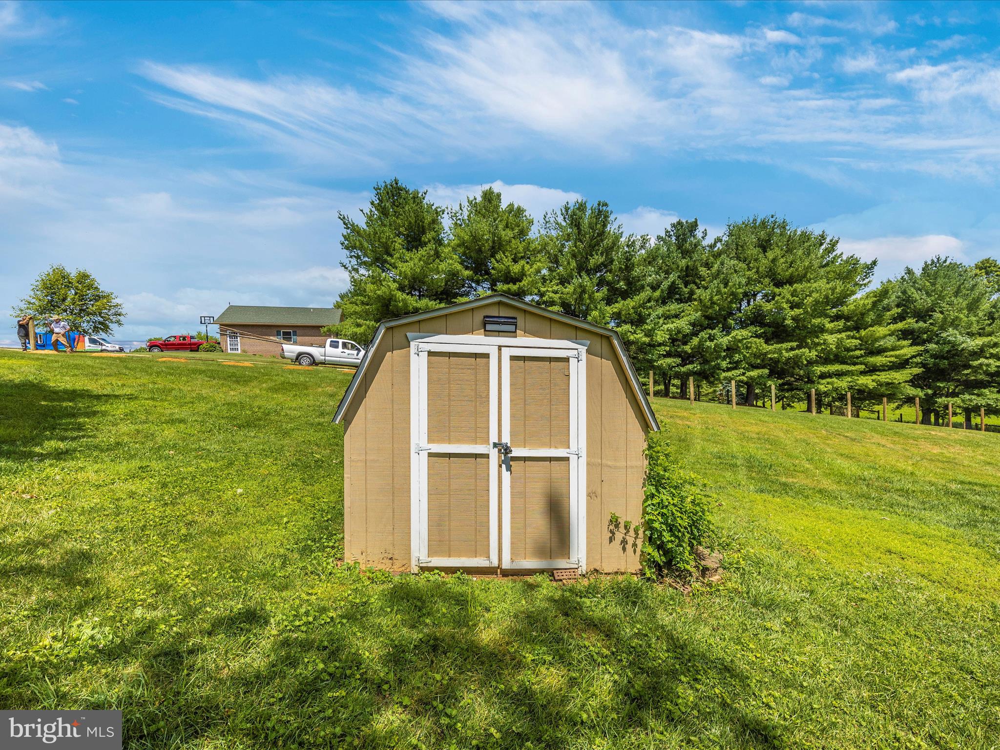 MAPLECREST FARM - Residential