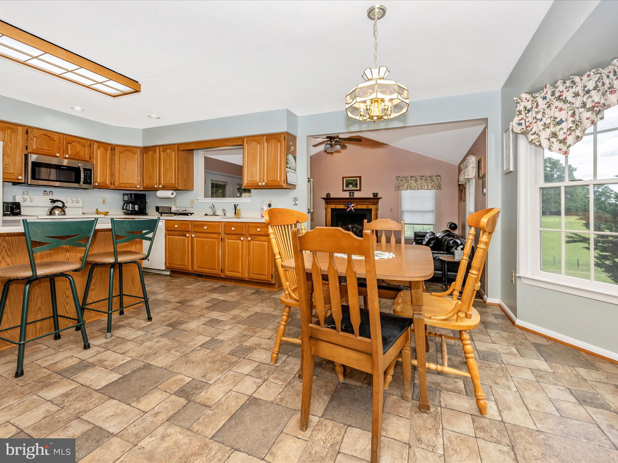 MAPLECREST FARM - Residential