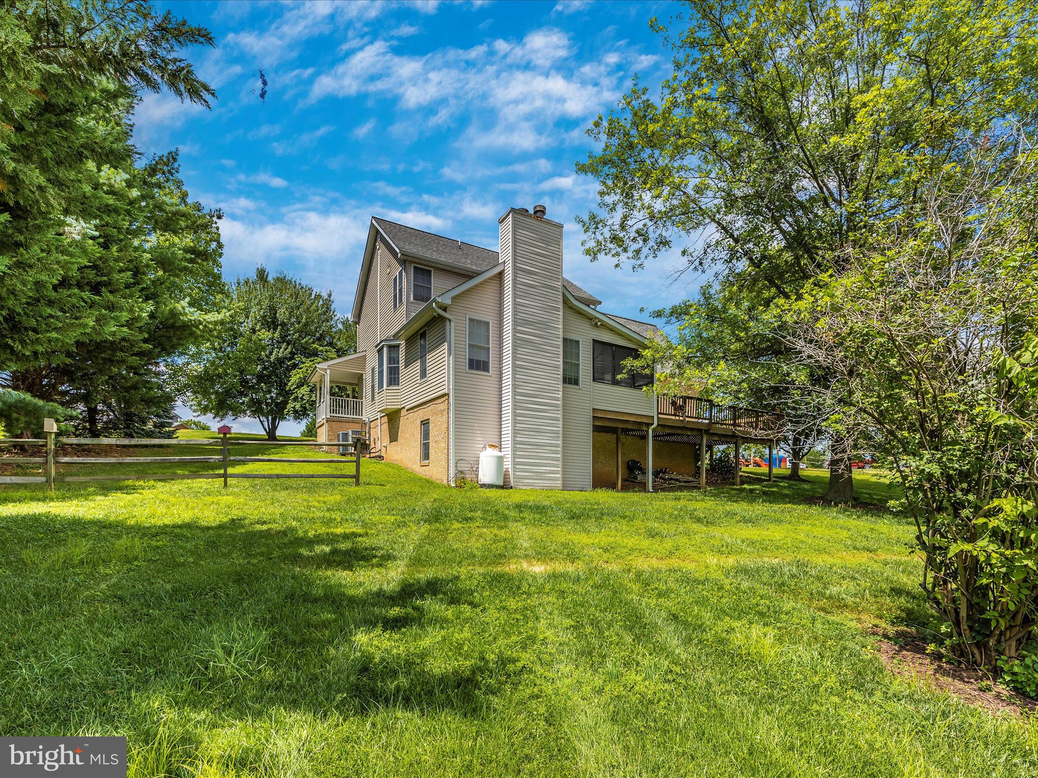 MAPLECREST FARM - Residential