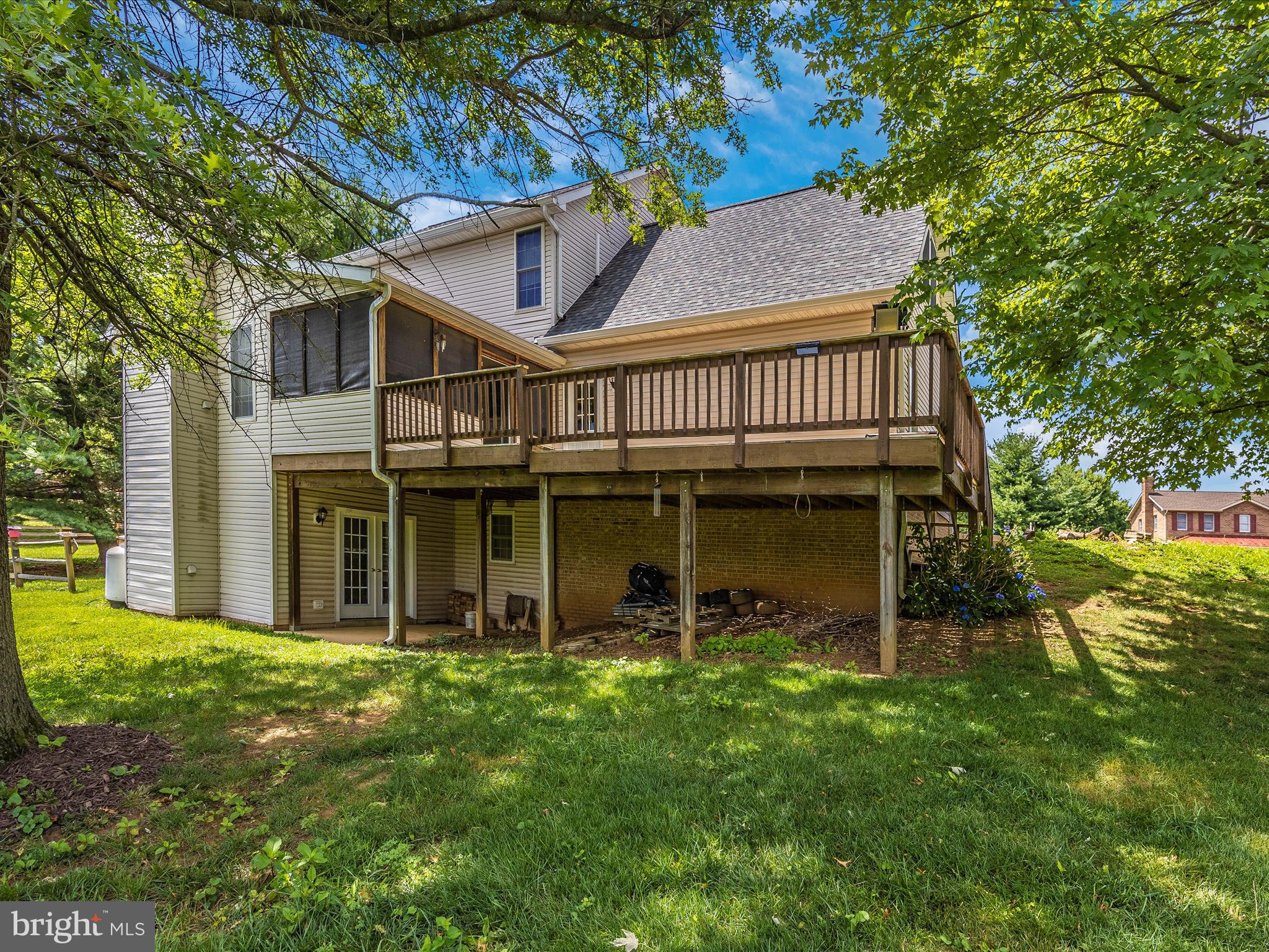 MAPLECREST FARM - Residential