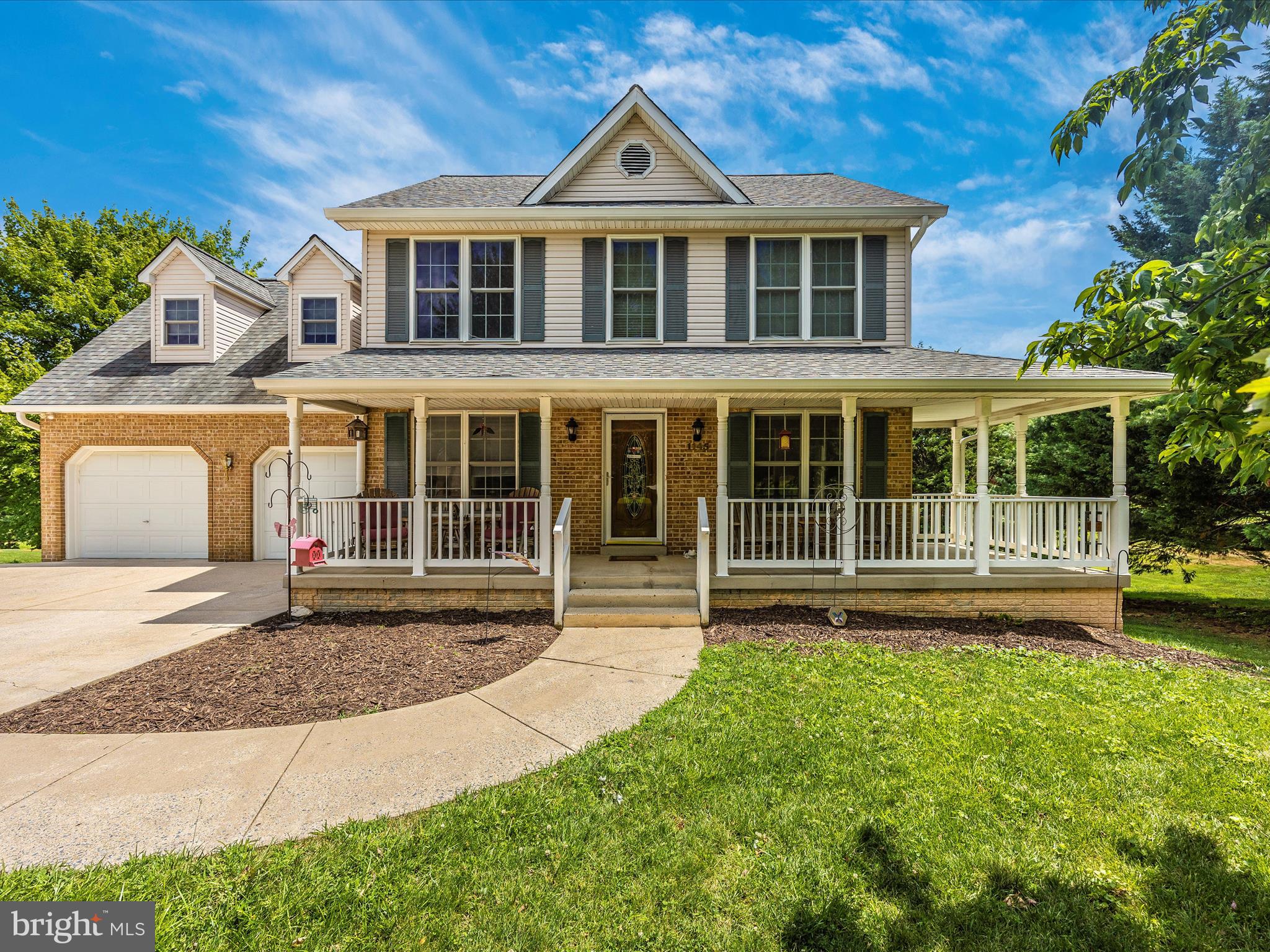 MAPLECREST FARM - Residential
