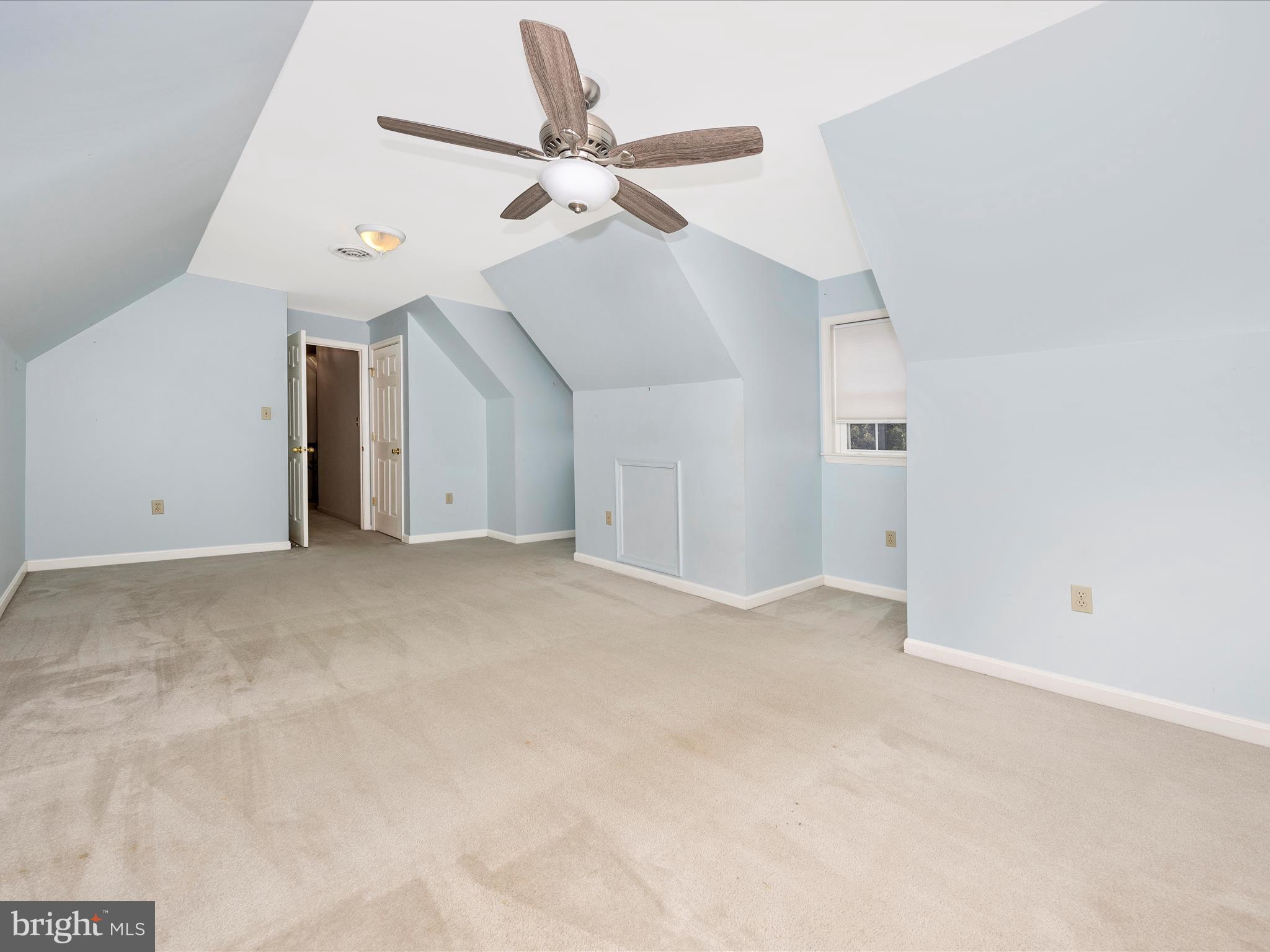 MAPLECREST FARM - Residential