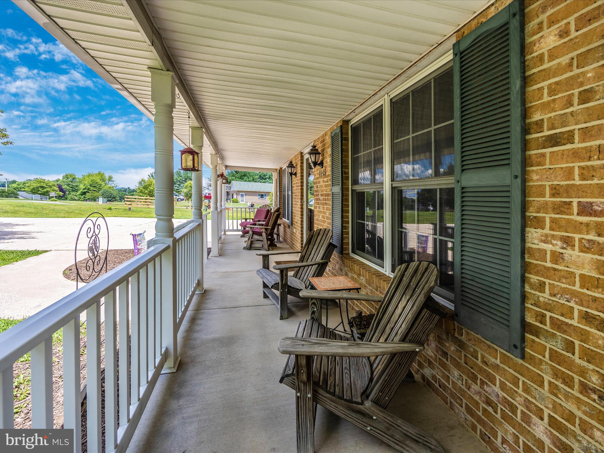 MAPLECREST FARM - Residential
