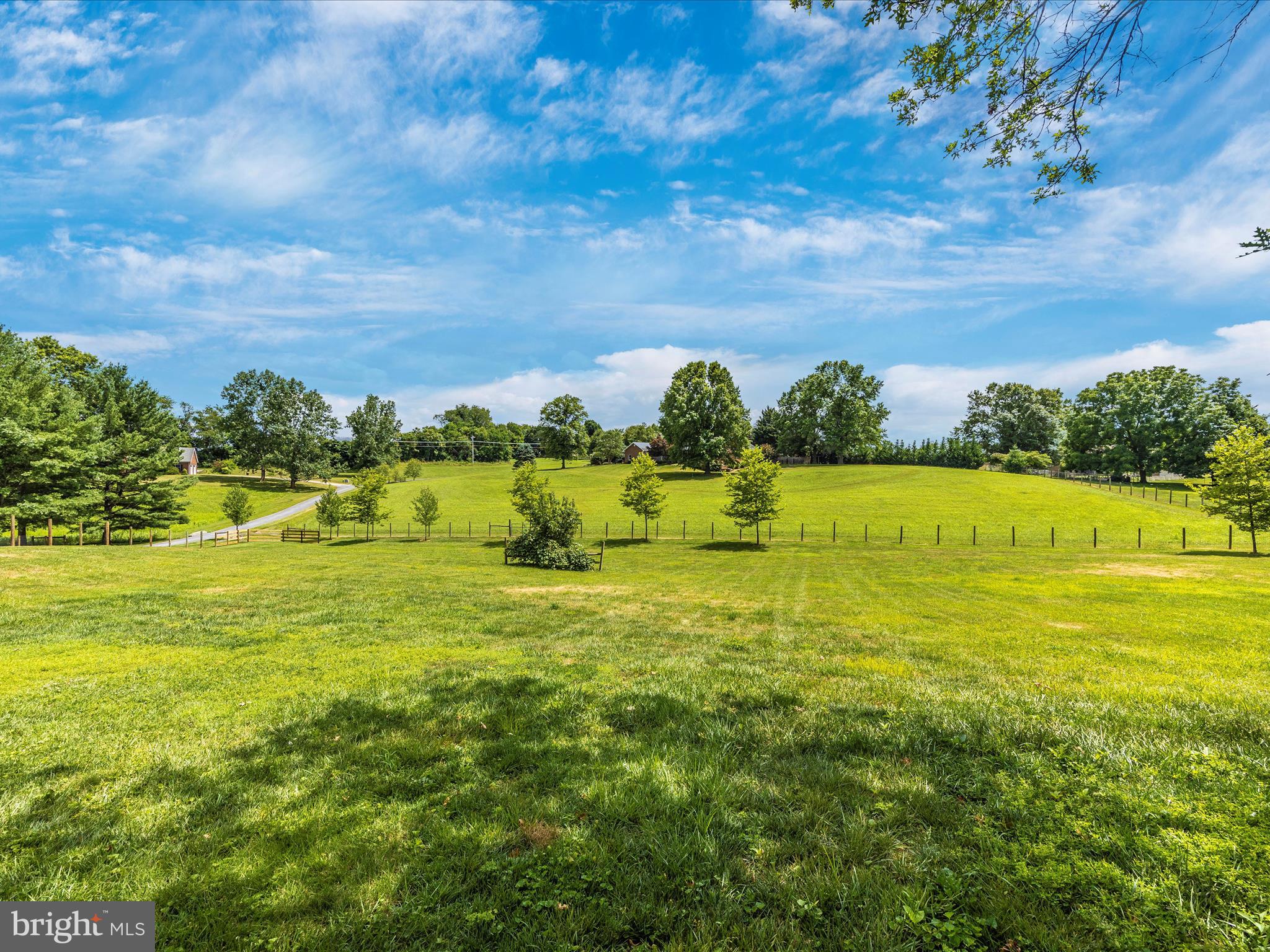 MAPLECREST FARM - Residential