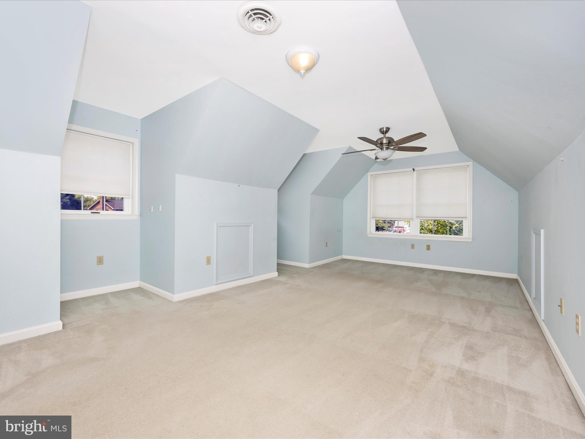 MAPLECREST FARM - Residential