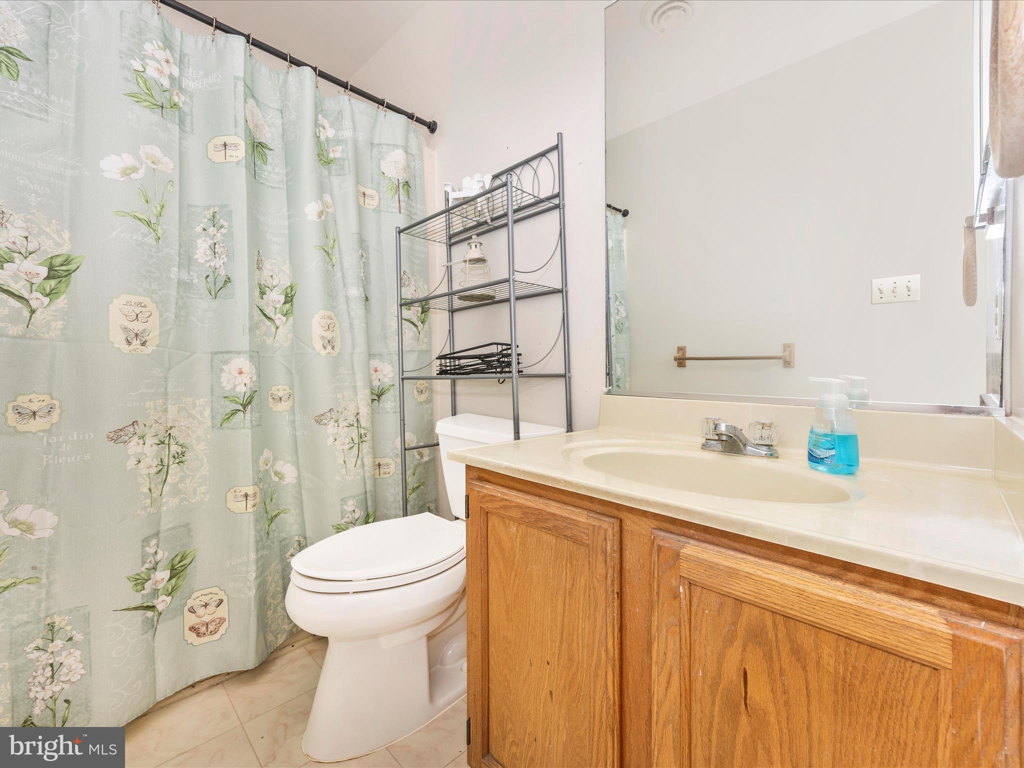 MAPLECREST FARM - Residential