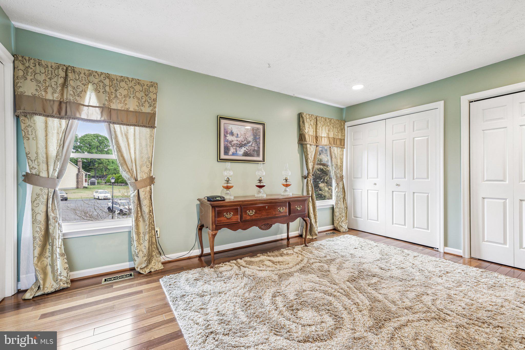 CUTLER RIDGE - Residential