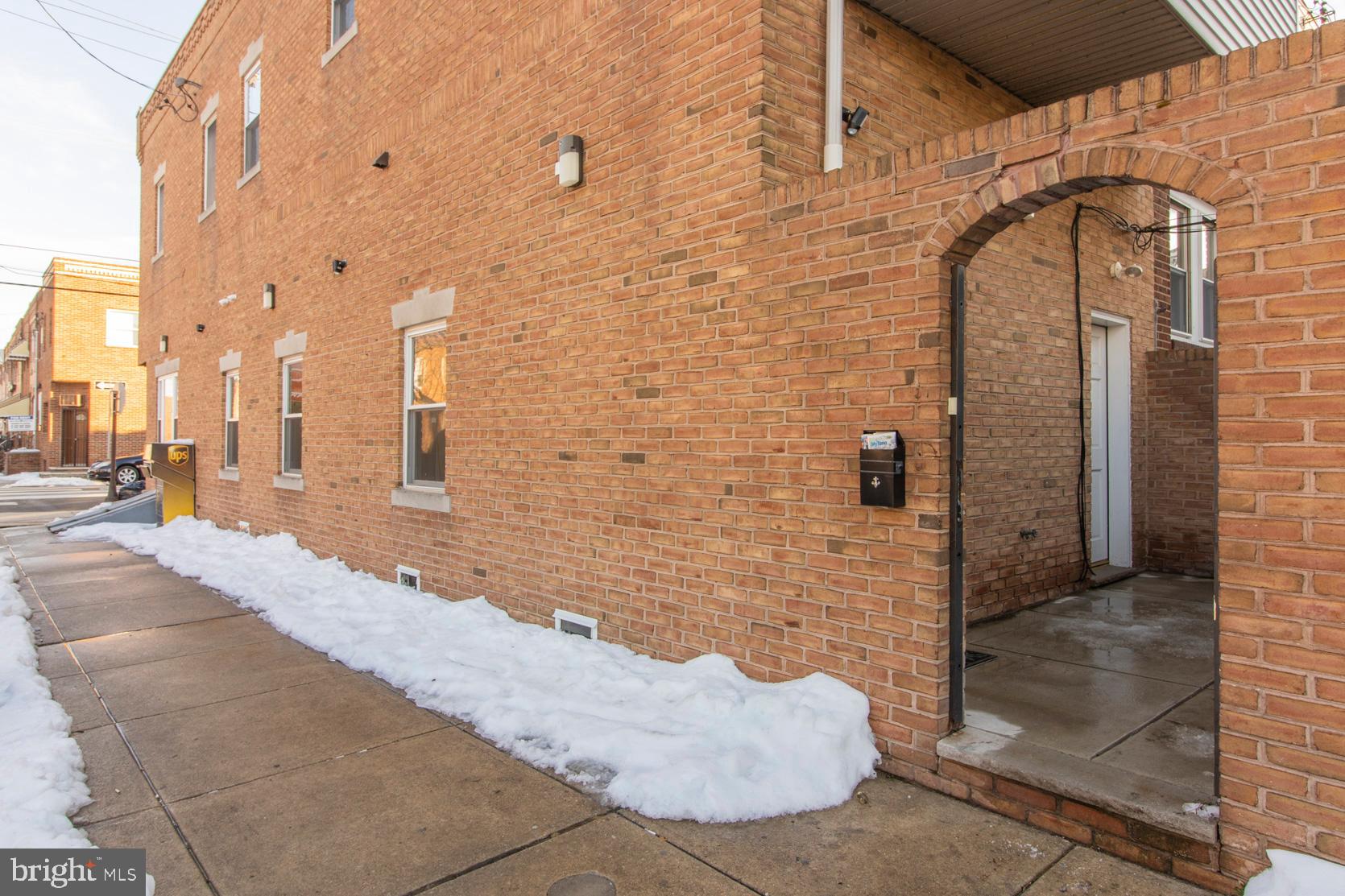 GIRARD ESTATES - Residential Income