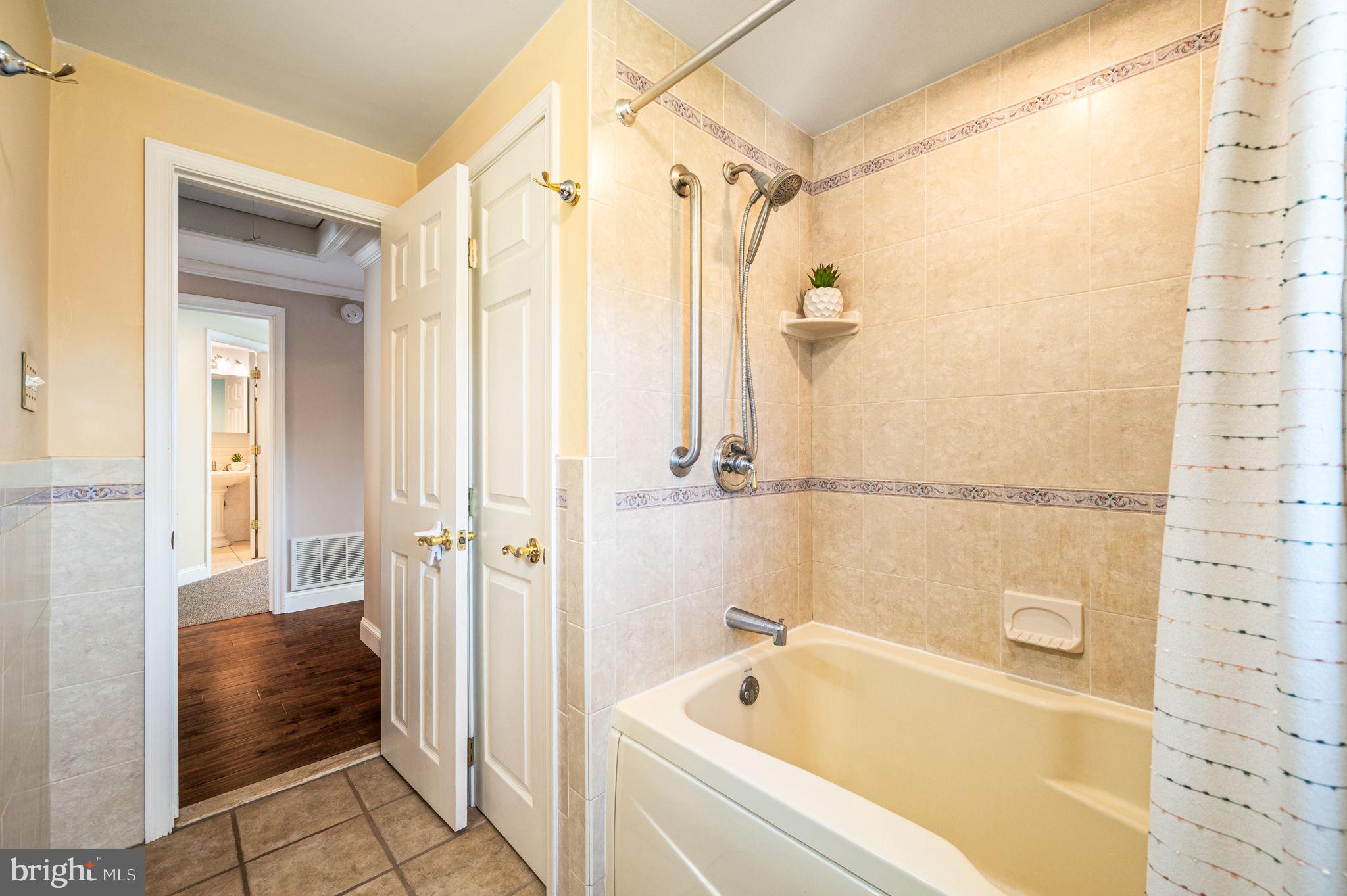 SYCAMORE SPRINGS - Residential