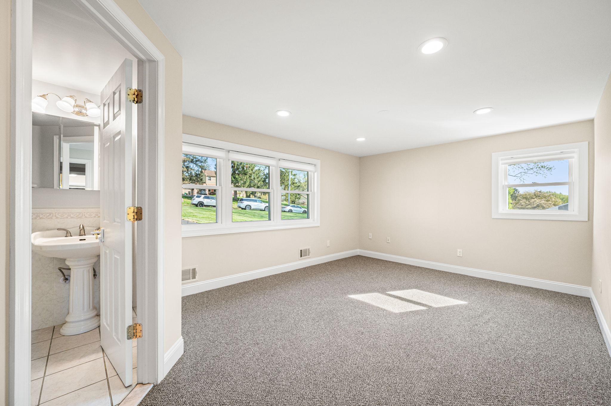 SYCAMORE SPRINGS - Residential