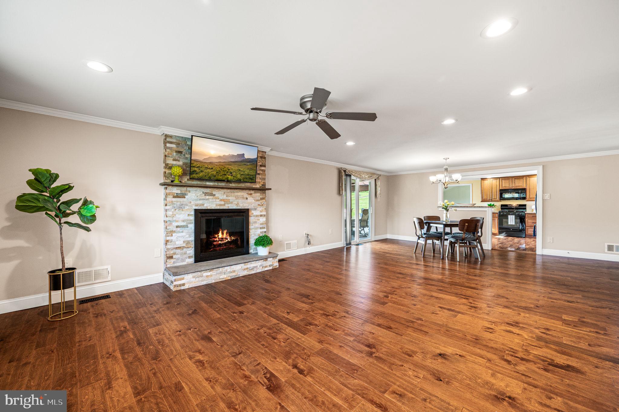 SYCAMORE SPRINGS - Residential