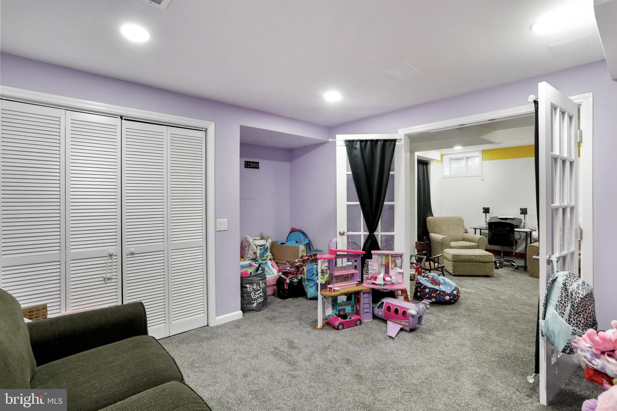 SHEFFIELD MANOR - Residential