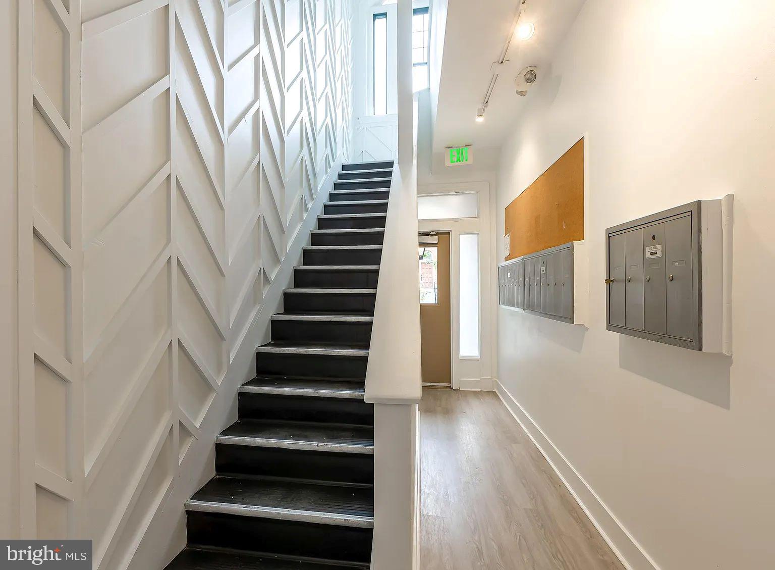 MOUNT VERNON PLACE HISTORIC DISTRICT - Residential Lease