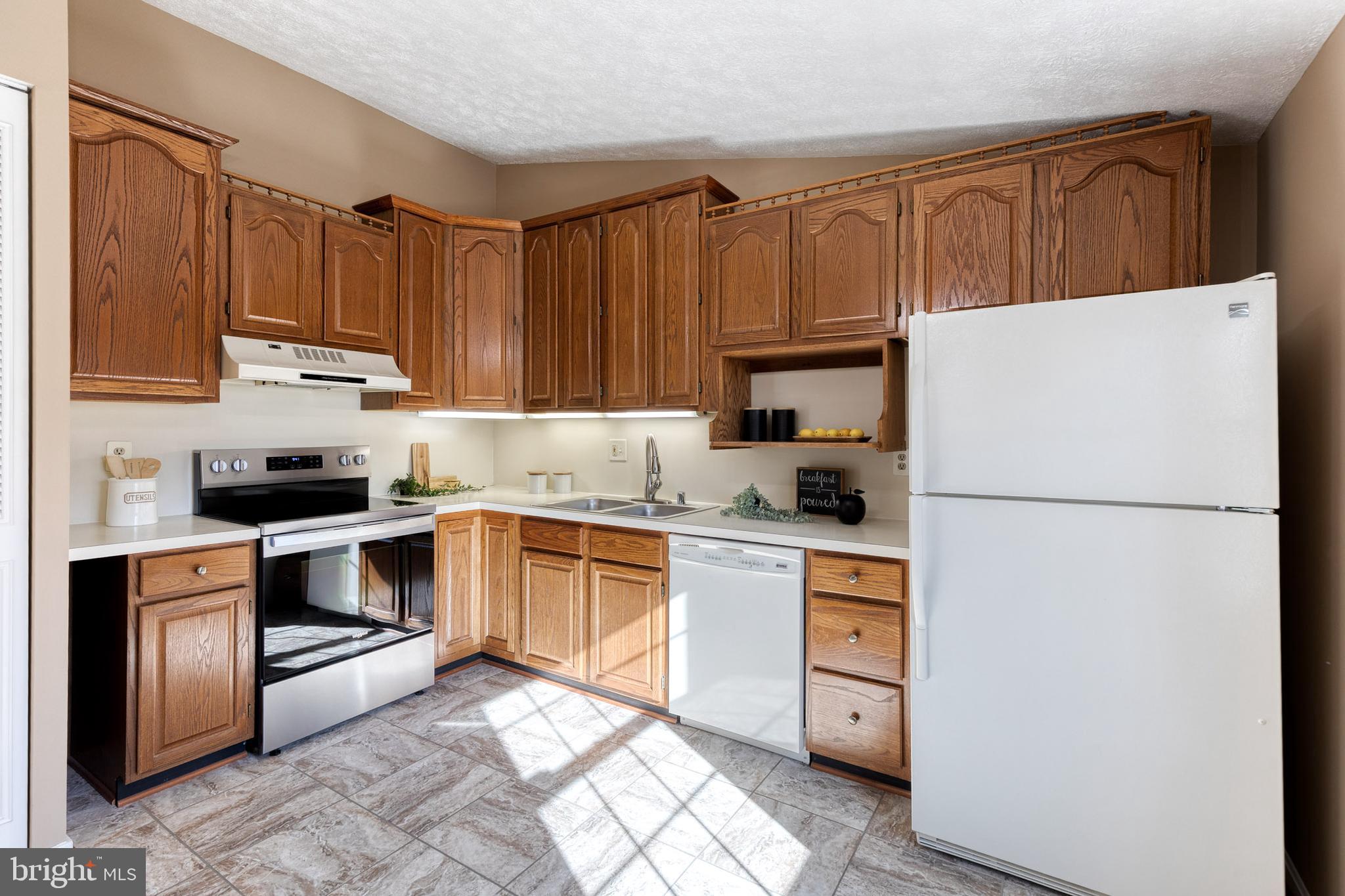 KINGS CONTRIVANCE - Residential