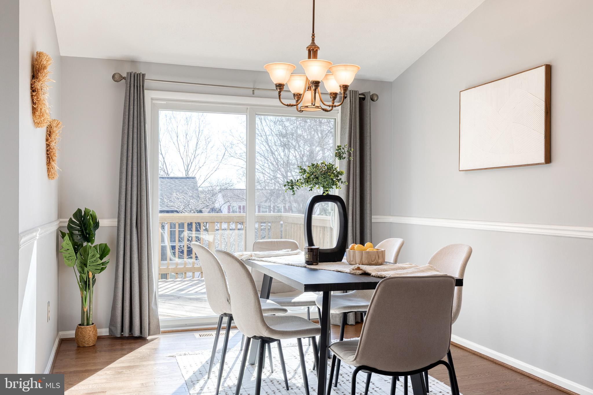 KINGS CONTRIVANCE - Residential