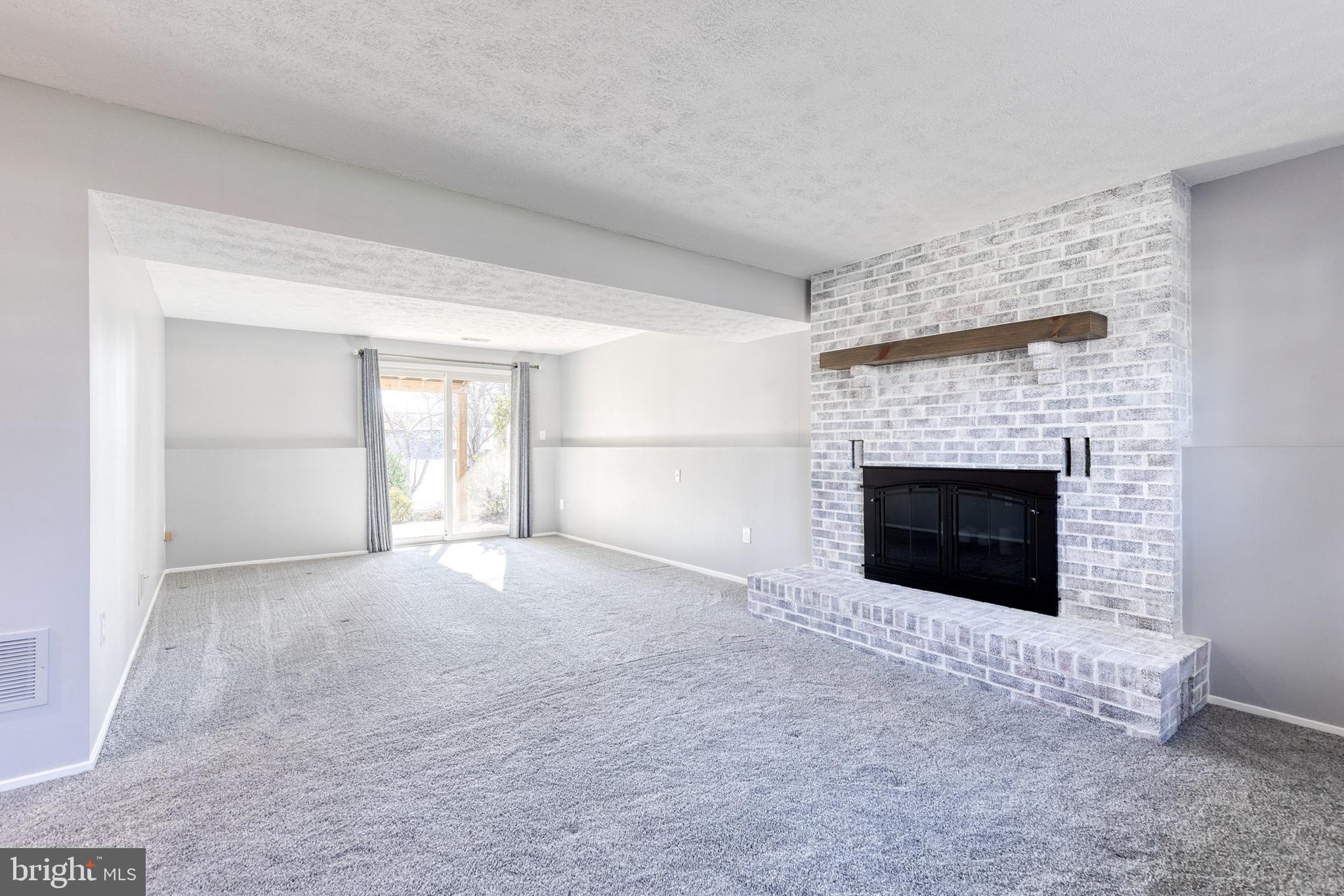 KINGS CONTRIVANCE - Residential