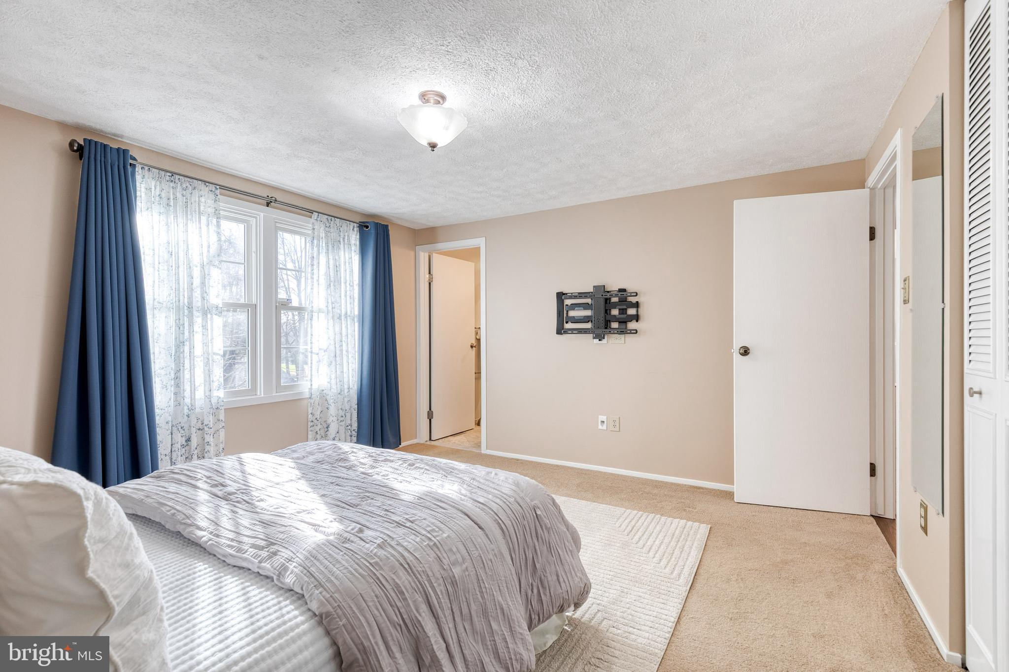 KINGS CONTRIVANCE - Residential