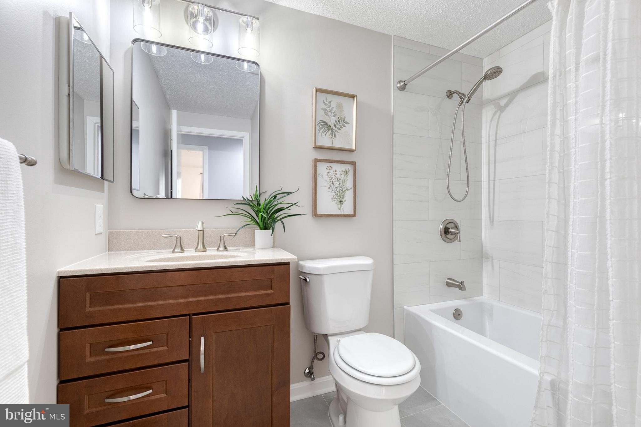 KINGS CONTRIVANCE - Residential