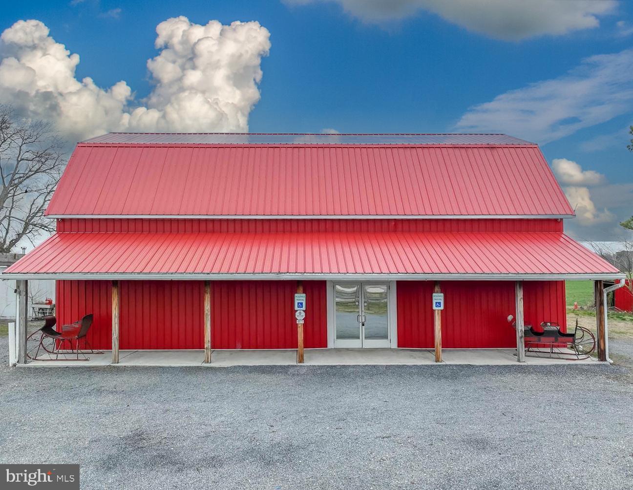 8977 DUPONT BOULEVARD