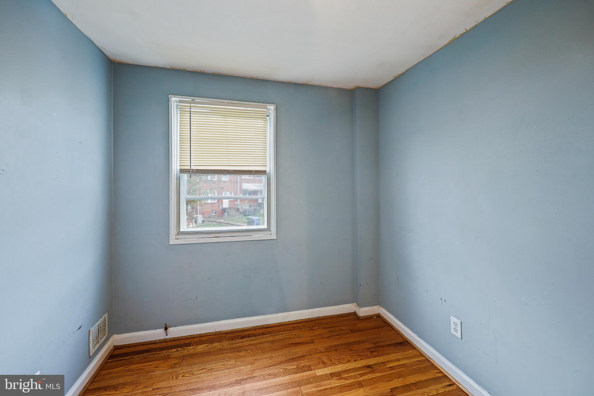 IRVINGTON - Residential