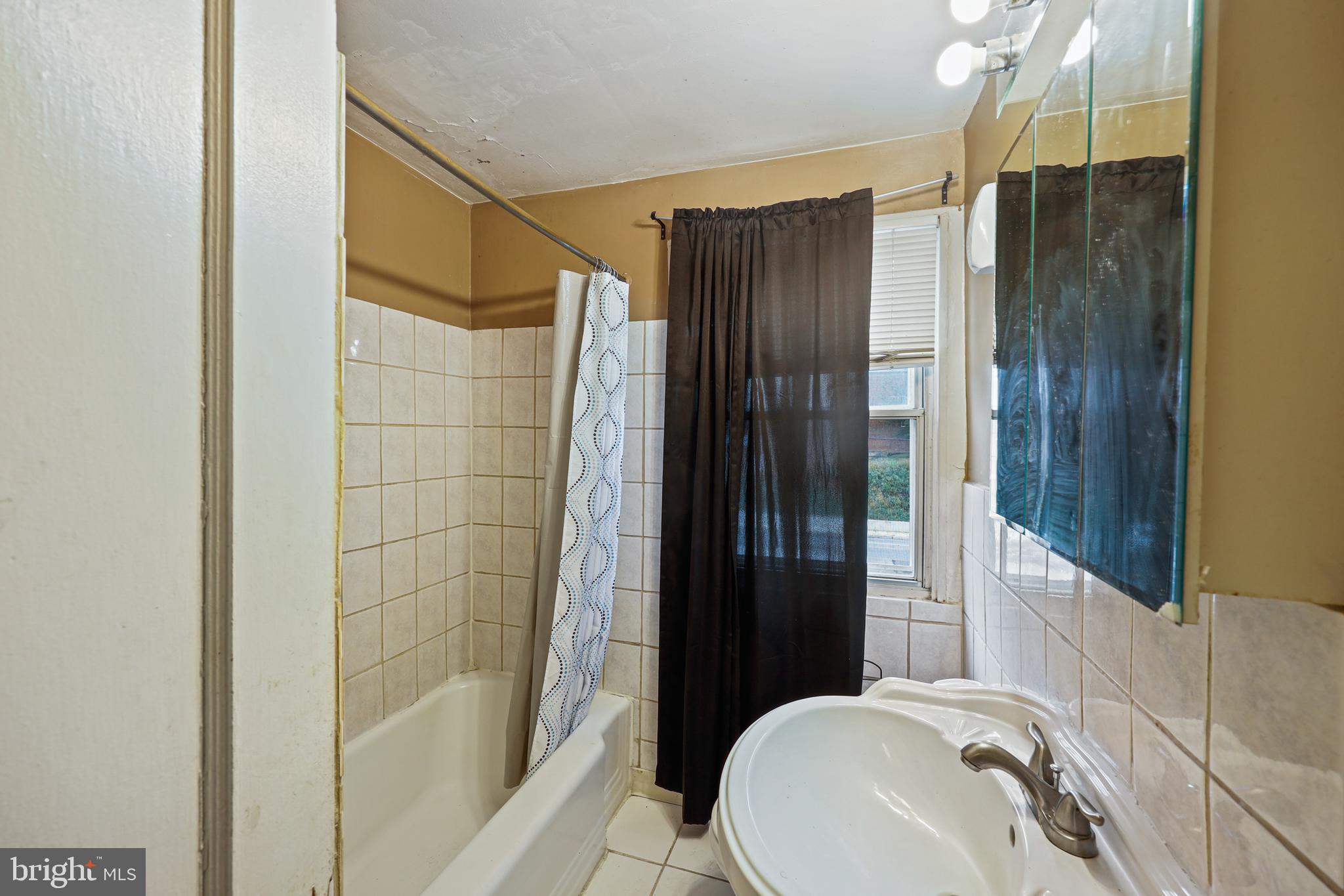 IRVINGTON - Residential