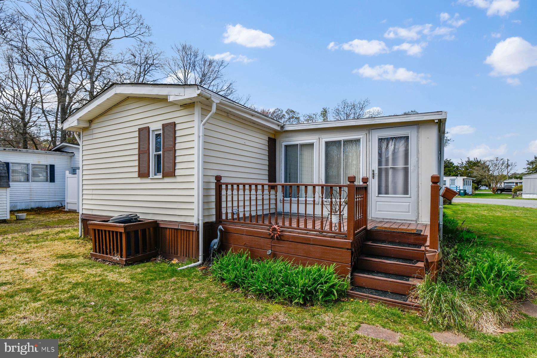 SHADY PARK - Residential
