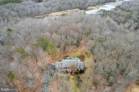 1000 SOLOMON FRAZIER SAINT LEONARD MD 20685