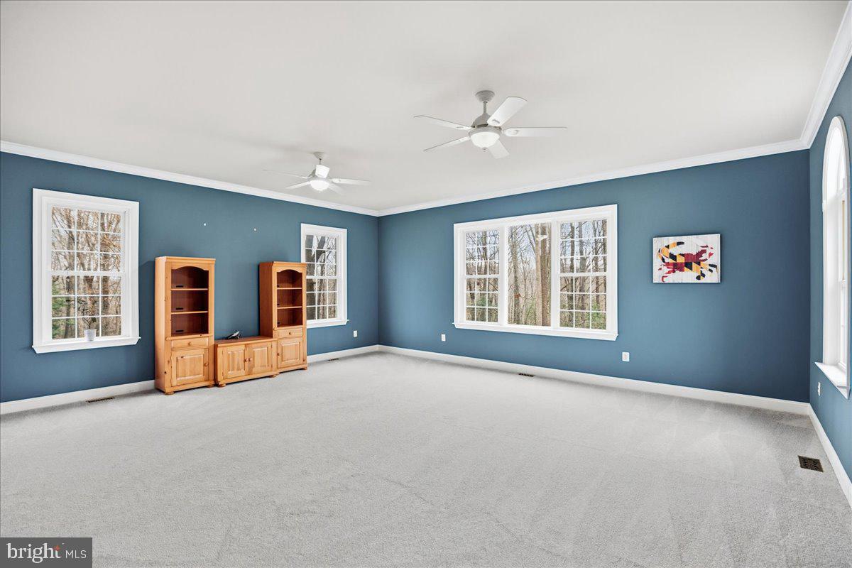 ST LEONARD SHORES - Residential