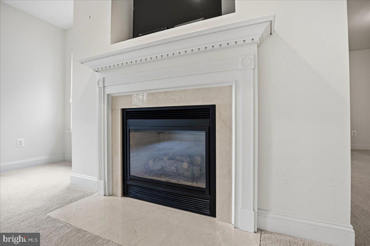 ST LEONARD SHORES - Residential