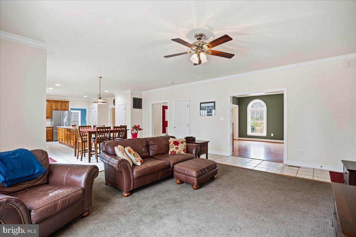 ST LEONARD SHORES - Residential