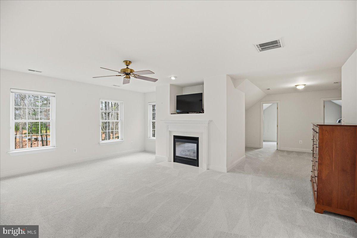 ST LEONARD SHORES - Residential