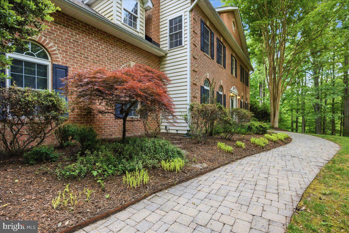 ST LEONARD SHORES - Residential