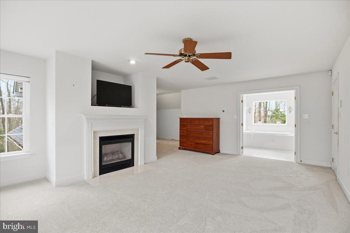 ST LEONARD SHORES - Residential