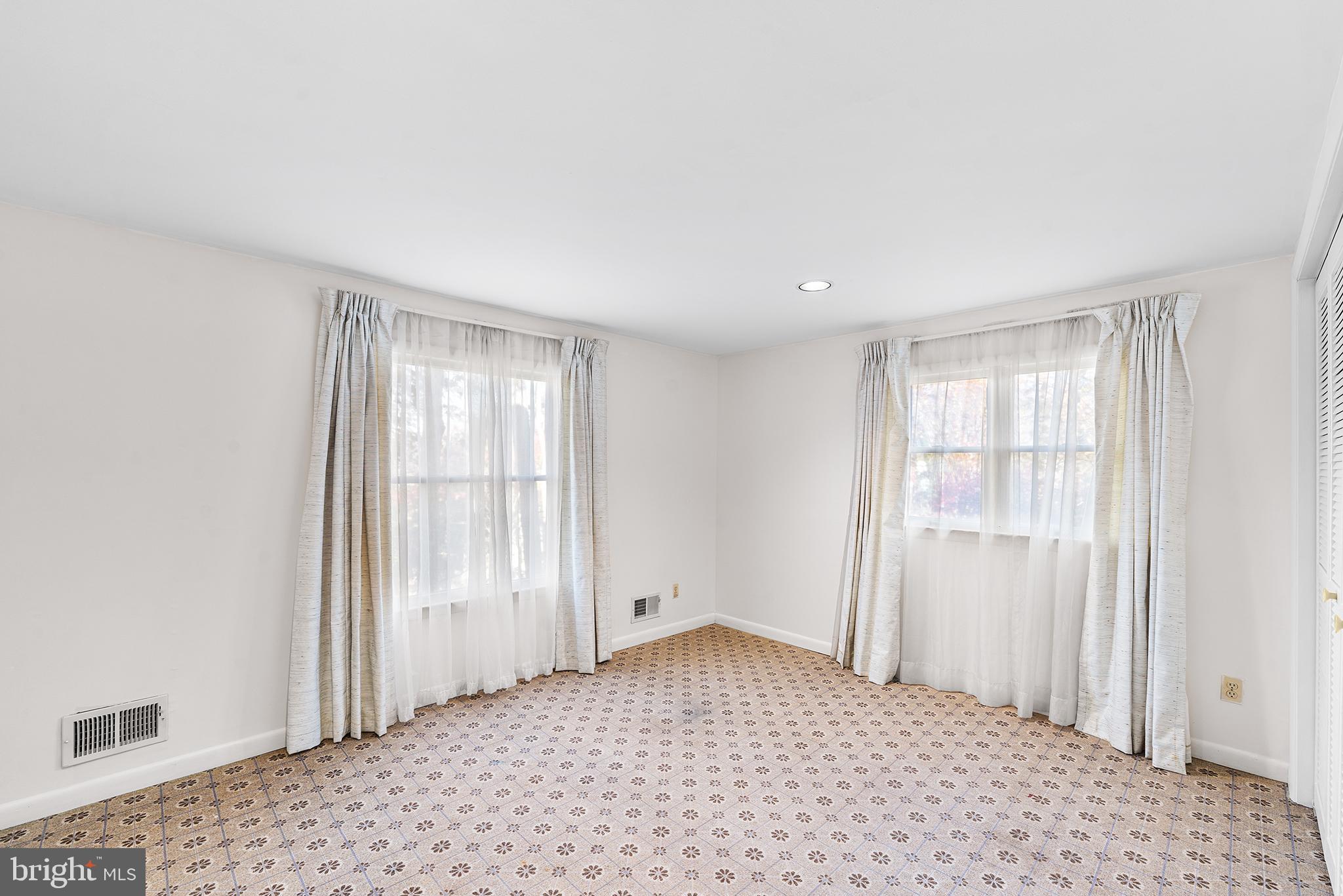 JOPPATOWNE - Residential