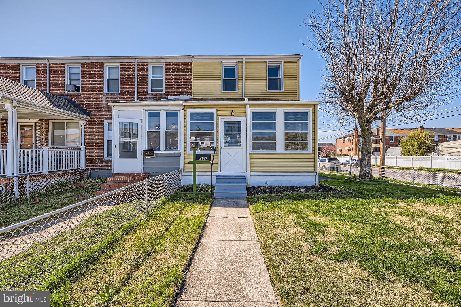 NORTH POINT VILLAGE - Residential